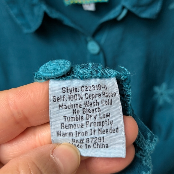 Johnny Was Love Embroidered Asymmetrical Tunic Top XXL Teal Cupra Rayon Roll-Tab - Picture 7 of 10